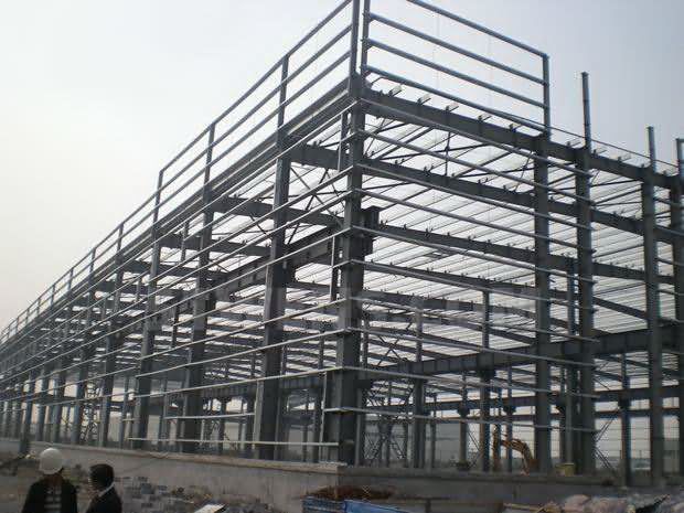 保障四川钢结构工程安全，钢结构厂家施工时必须注意10大问题