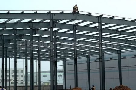 钢结构厂房安装之钢构件安装工程安全技术