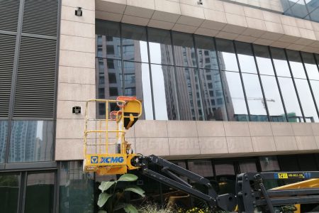 成都钢结构工程施工流程及安全管理注意事项